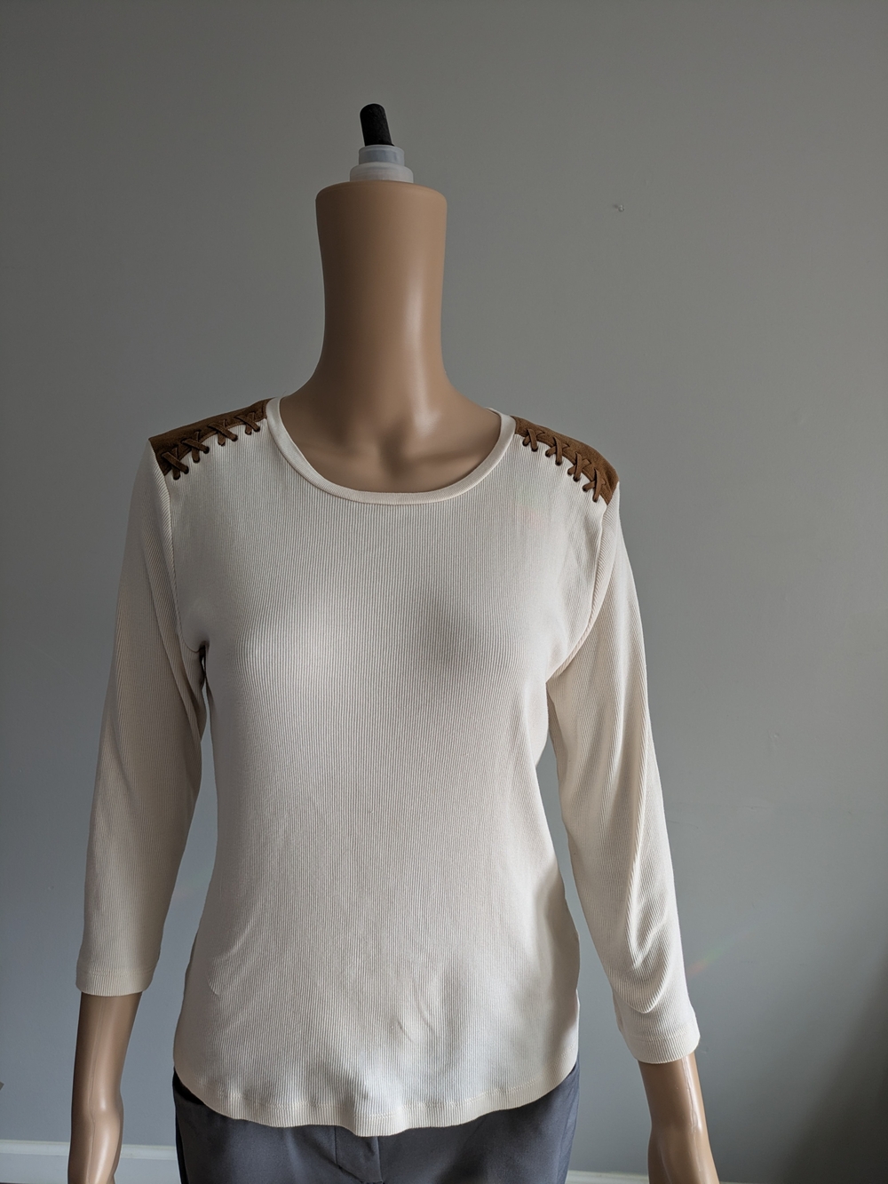 Lauren Ralph Lauren Cream Ribbed Knit Top - Suede Lace-Up Shoulders (Petite L)